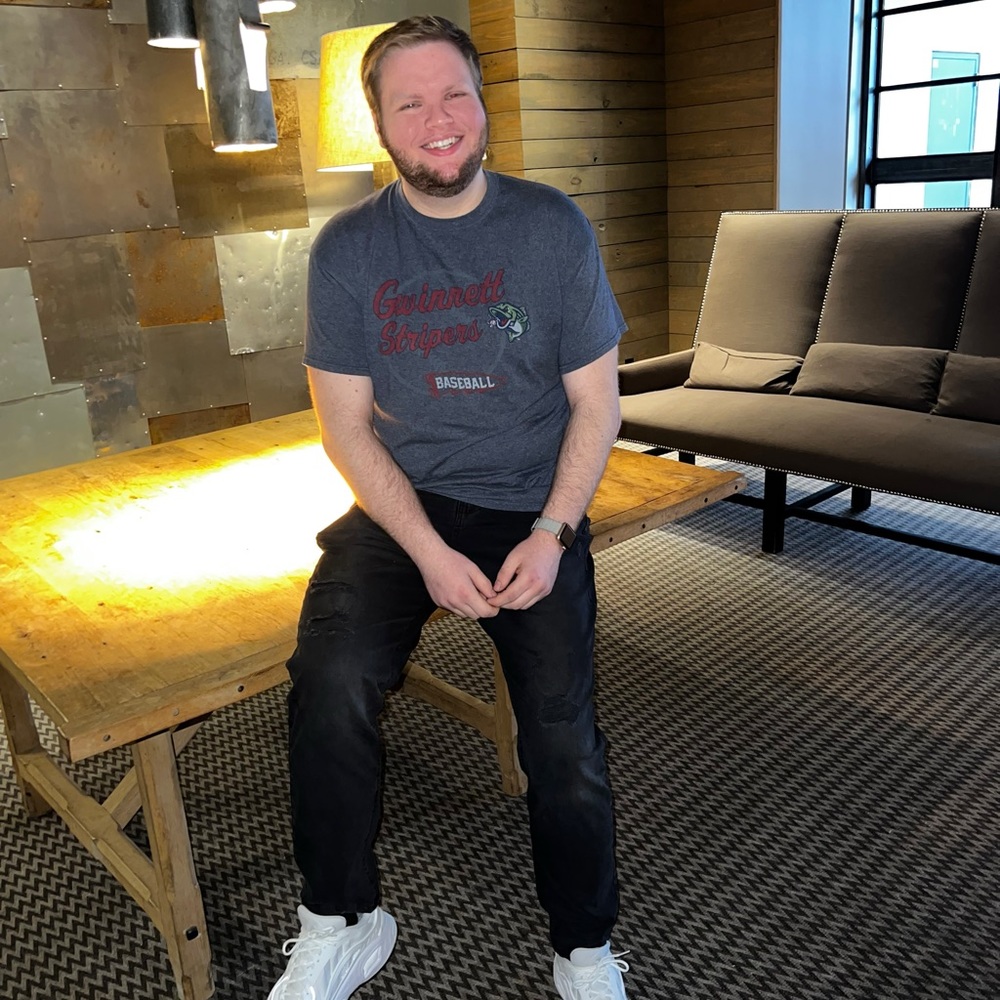 Meet your Posher, Derek